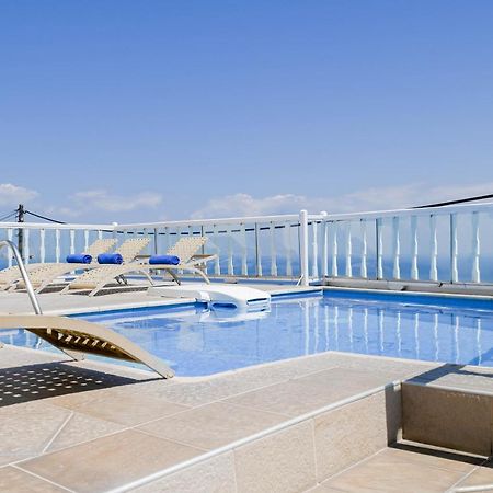 סנטוריני Amerisa Suites & Villa מראה חיצוני תמונה