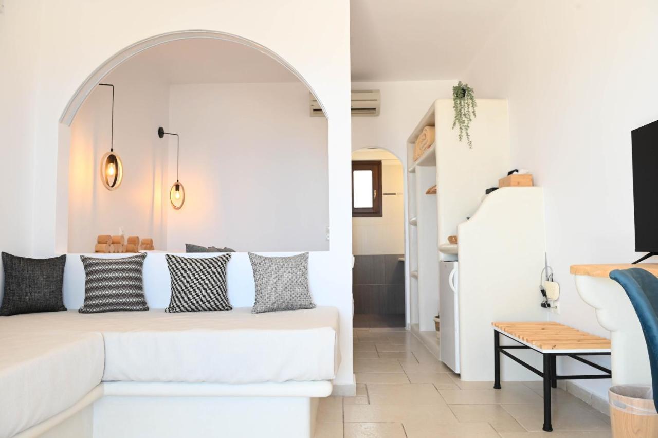 סנטוריני Amerisa Suites & Villa מראה חיצוני תמונה