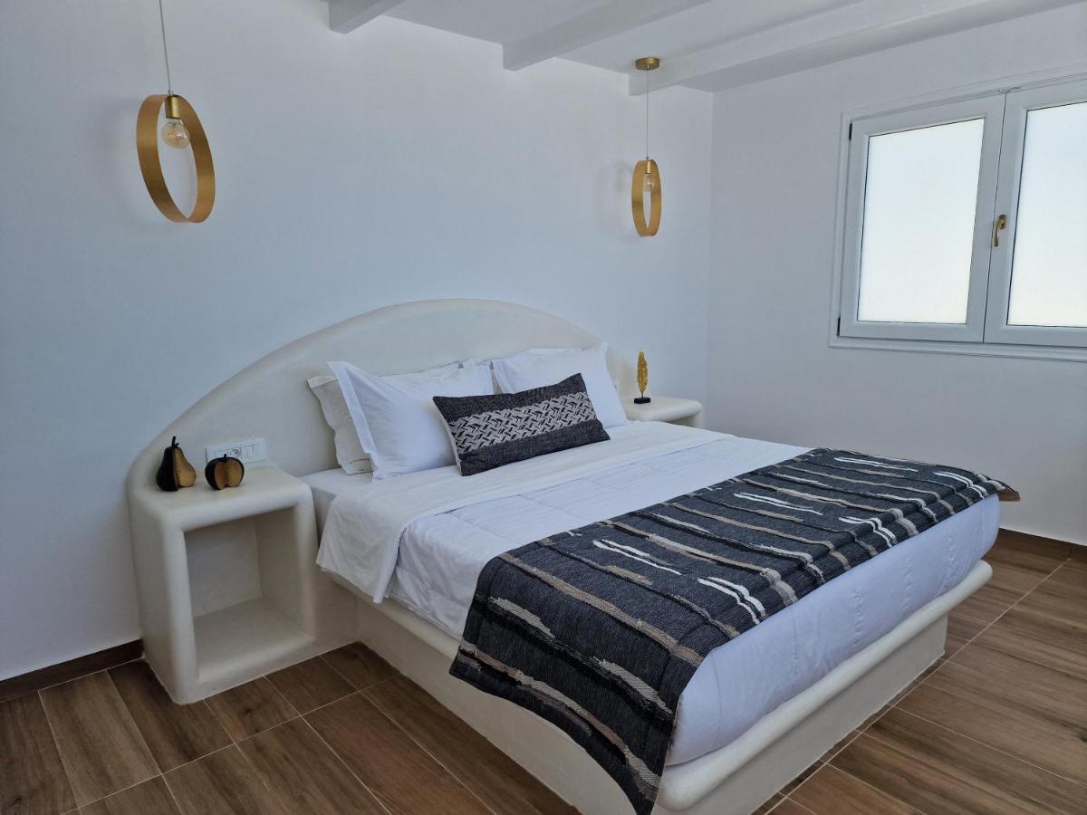 סנטוריני Amerisa Suites & Villa מראה חיצוני תמונה