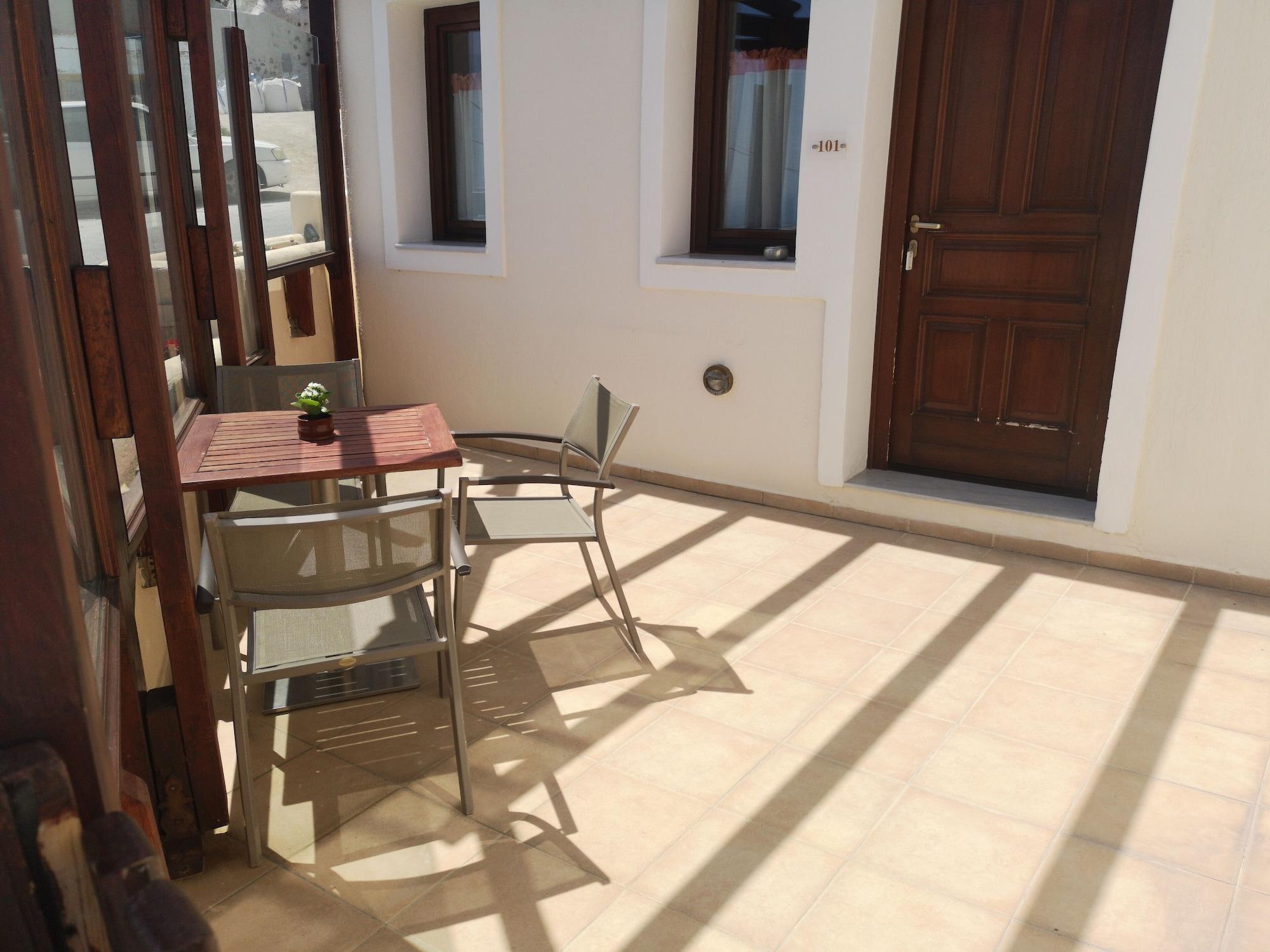 סנטוריני Amerisa Suites & Villa מראה חיצוני תמונה